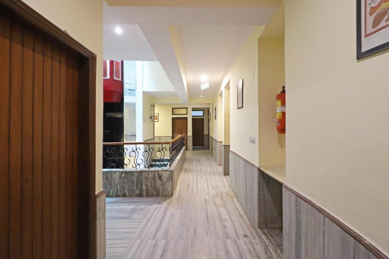 Silver Shine New Delhi - Comfort Stay Exterior foto