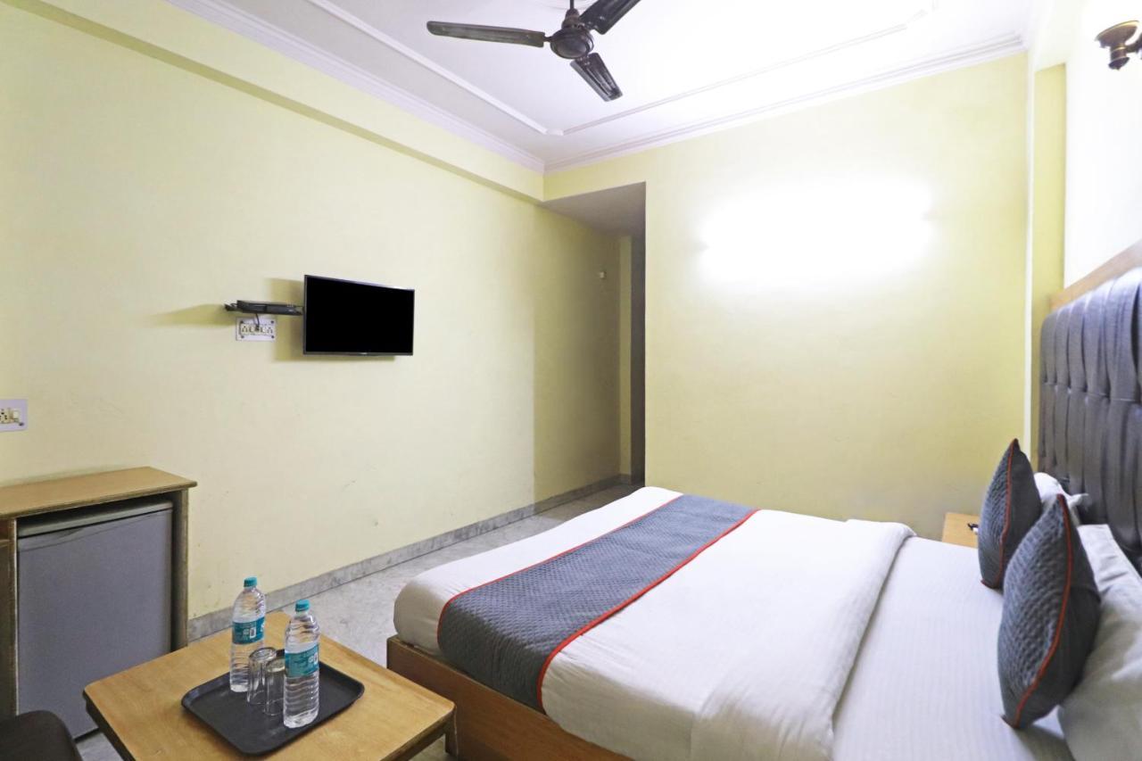Silver Shine New Delhi - Comfort Stay Exterior foto